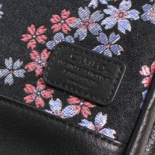 画像をギャラリービューアに読み込む, CAMEO KINRAN SLING BACK PACK カメオ 金襴ボディバッグ